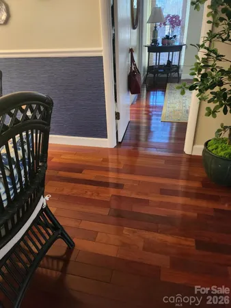 a view of an outdoor space