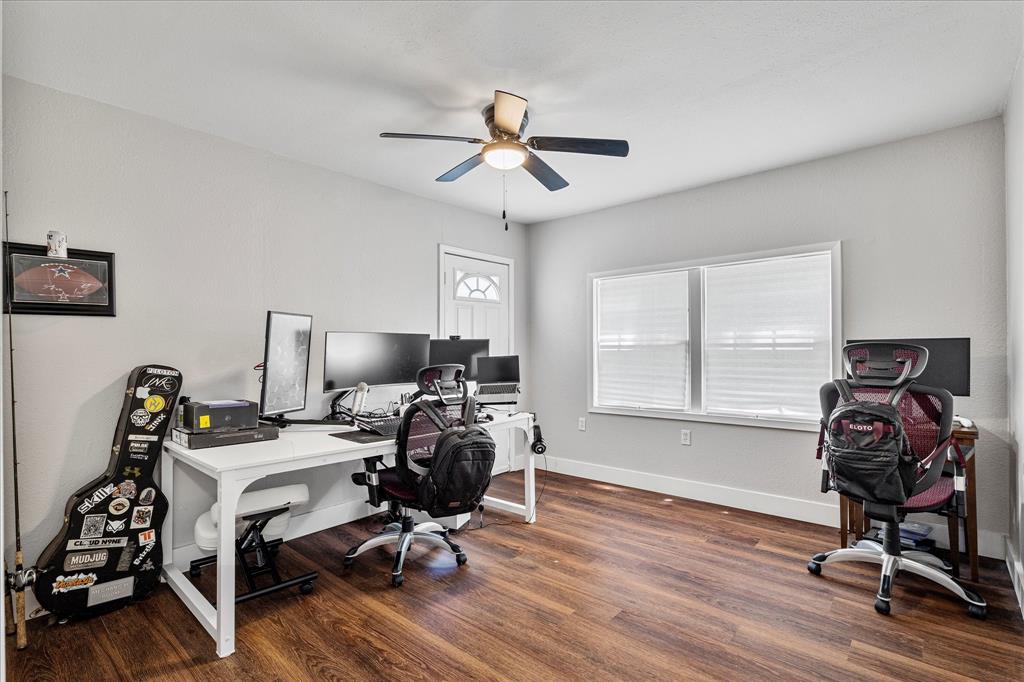 25 West Parnell Street Denison, TX 75020 - Photo 15 of 16 a view of a workspace with furniture and a window