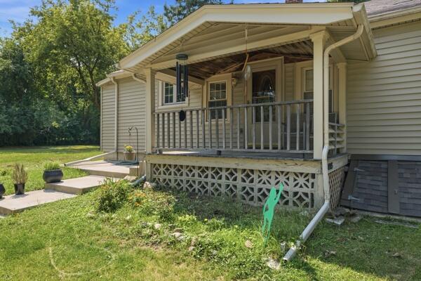 14145 West Lisbon Road Brookfield, WI 53005 - Photo 6 of 41 134297924038167094_134297923958421874_El