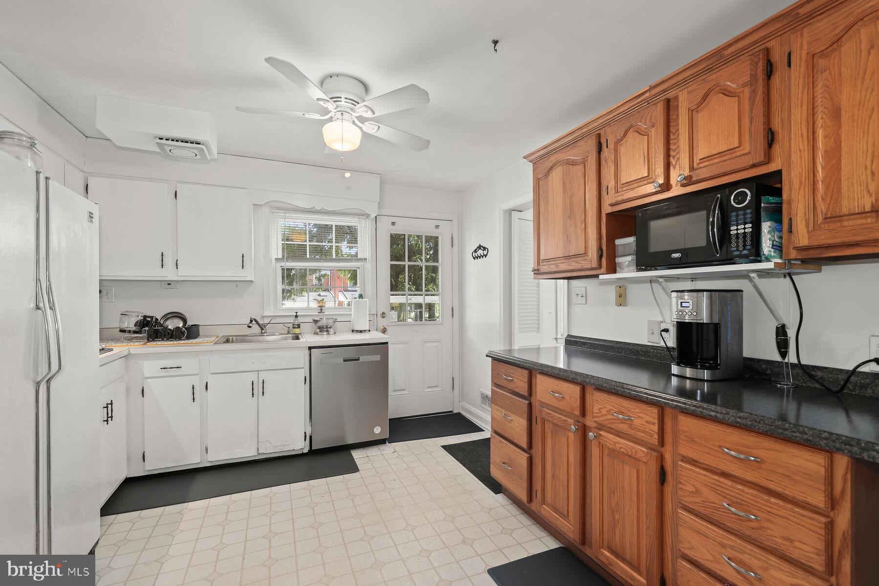 1425 East Joppa Road Towson, MD 21286 - Photo 16 of 43 Gallery Image 16