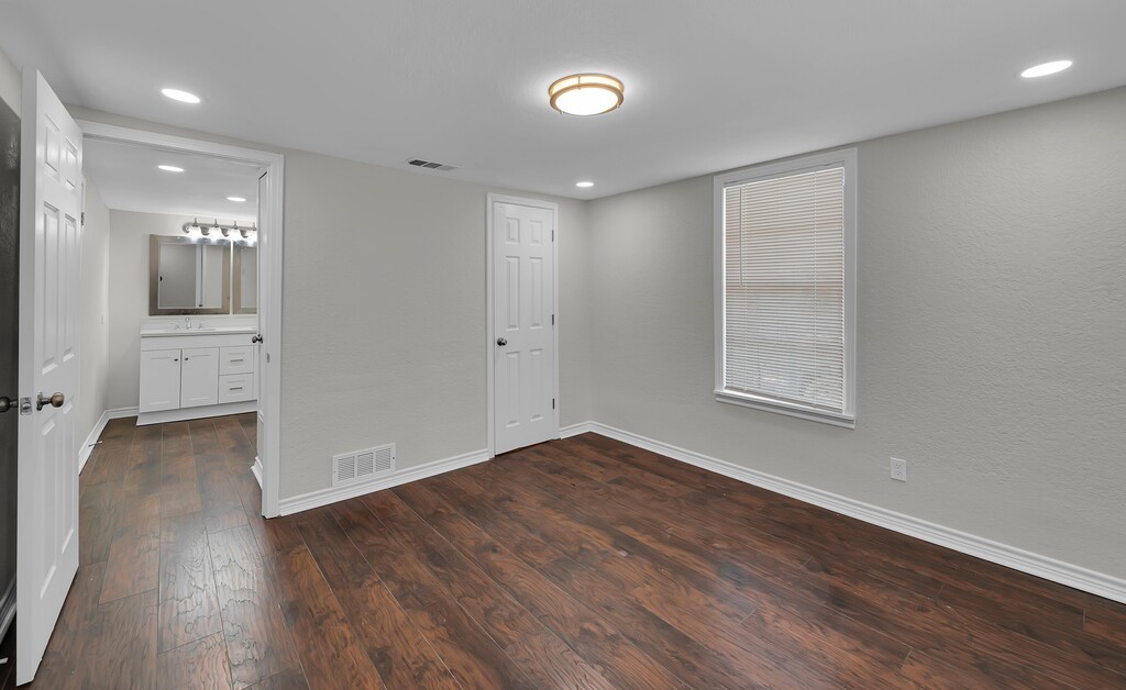 2709 Sarah Street Waco, TX 76706 - Photo 16 of 28