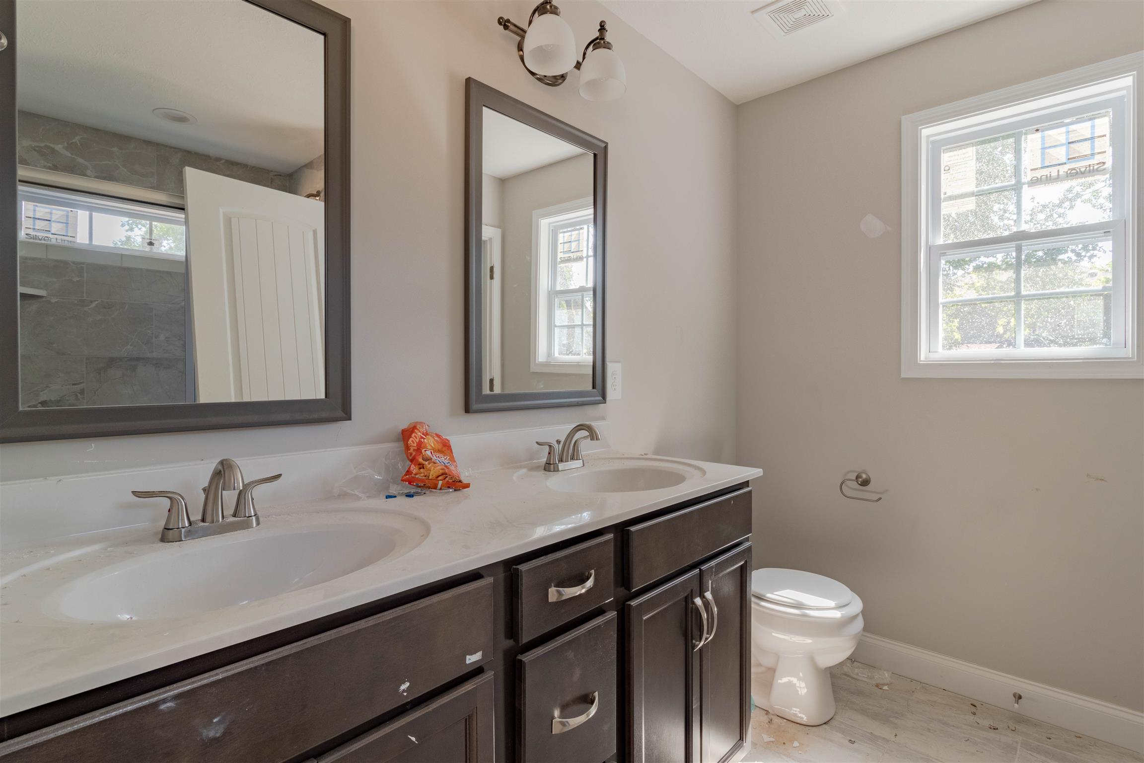 1887 Rains Road Clarksville, TN 37042 - Photo 13 of 23 Gallery Image 13