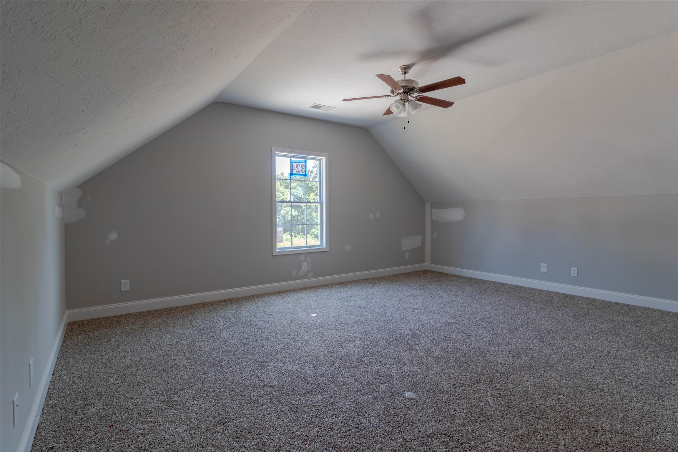 1887 Rains Road Clarksville, TN 37042 - Photo 16 of 23 Gallery Image 16