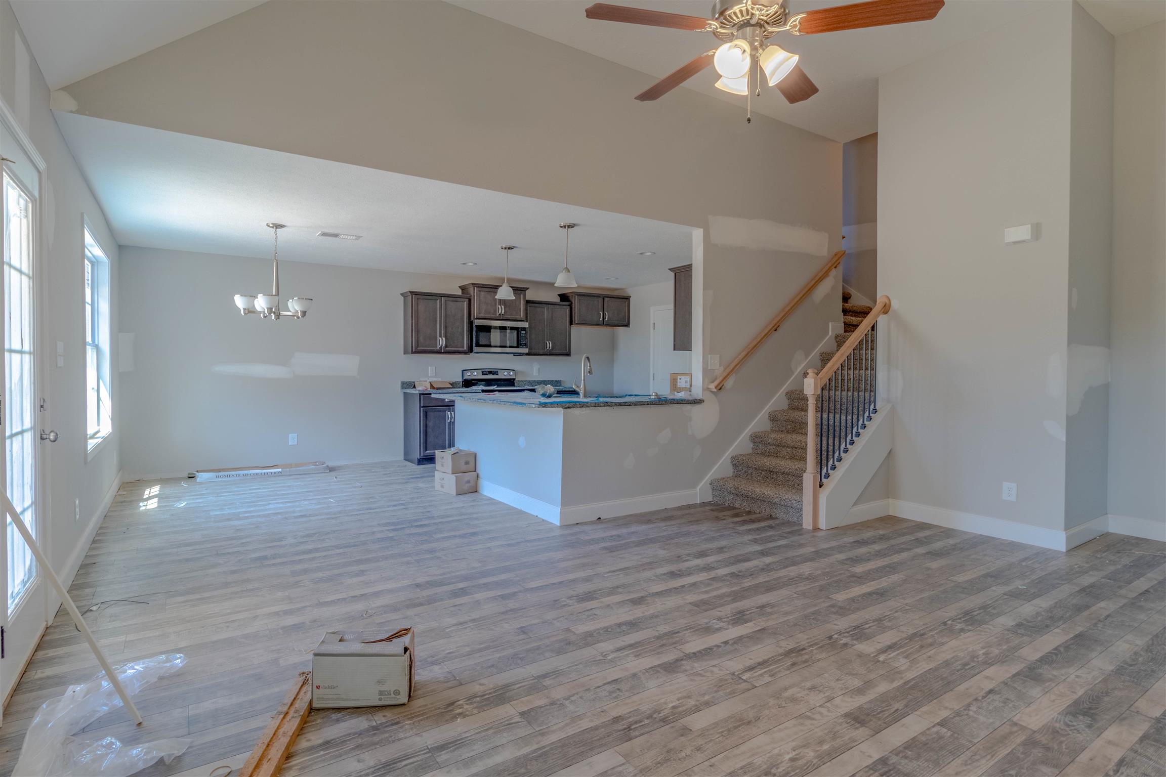 1887 Rains Road Clarksville, TN 37042 - Photo 8 of 23 Gallery Image 8