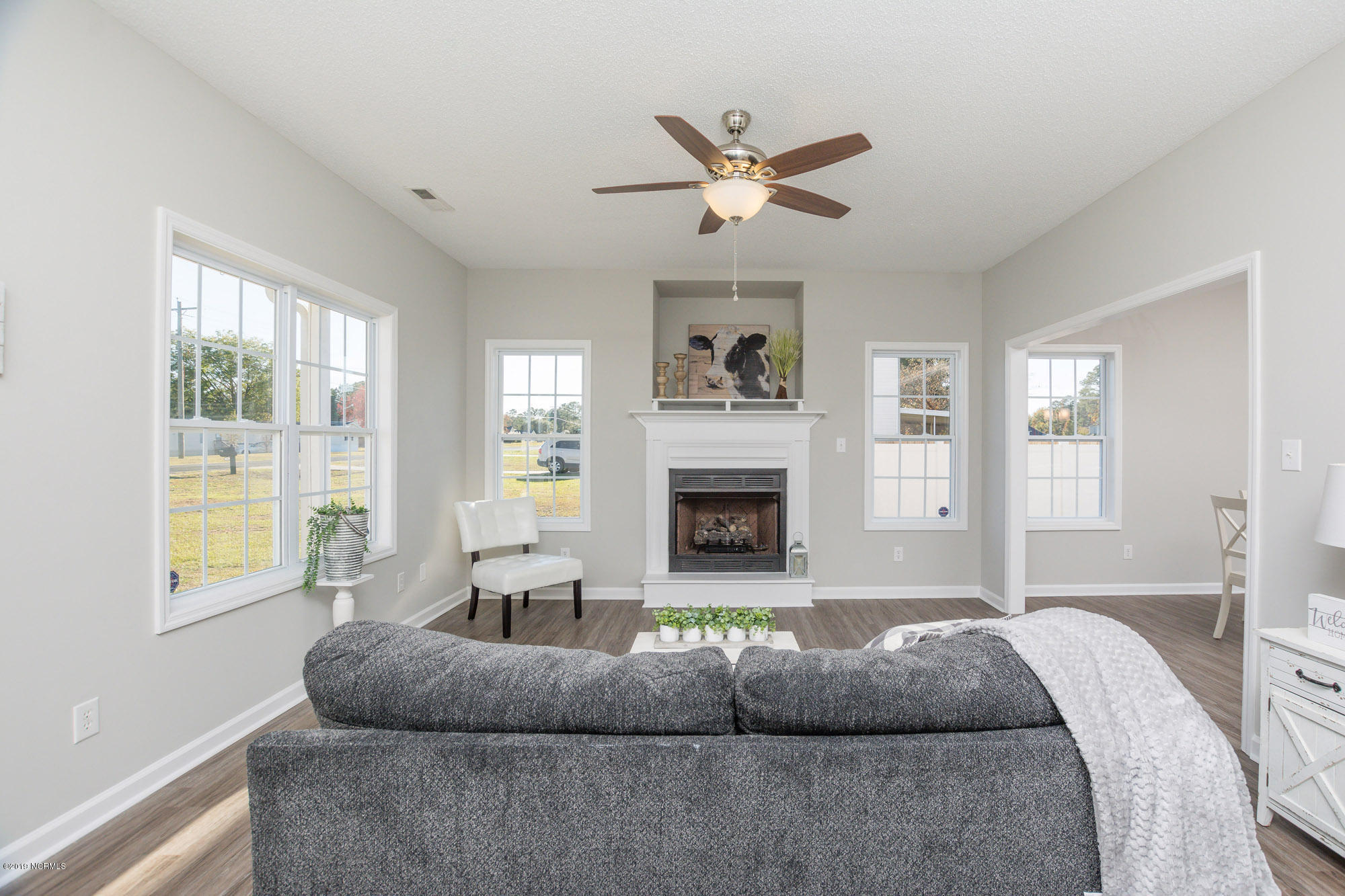235 Core Road Richlands, NC 28574 - Photo 5 of 32 DSC_5876