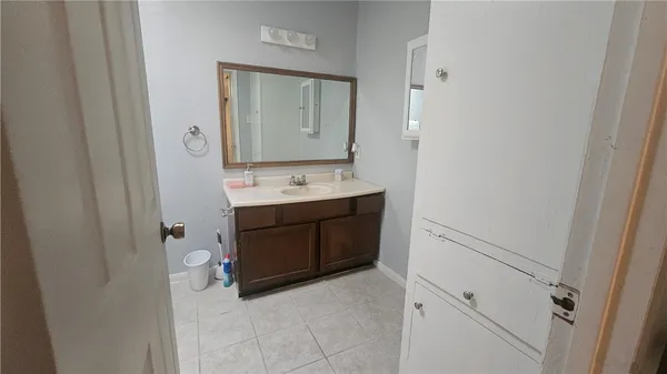 $1,800 | 2124 Westwind Circle, Ingleside, TX 78362