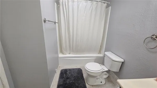 $1,800 | 2124 Westwind Circle, Ingleside, TX 78362