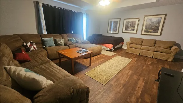 $1,800 | 2124 Westwind Circle, Ingleside, TX 78362