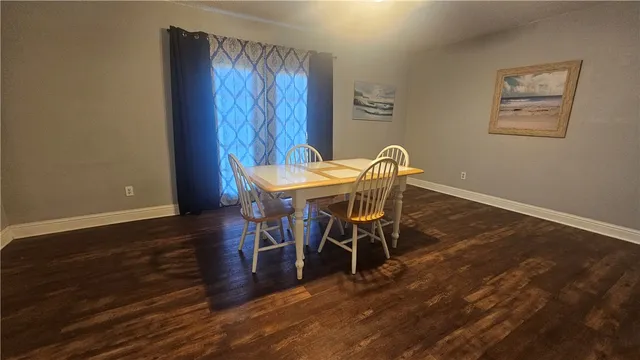 $1,800 | 2124 Westwind Circle, Ingleside, TX 78362