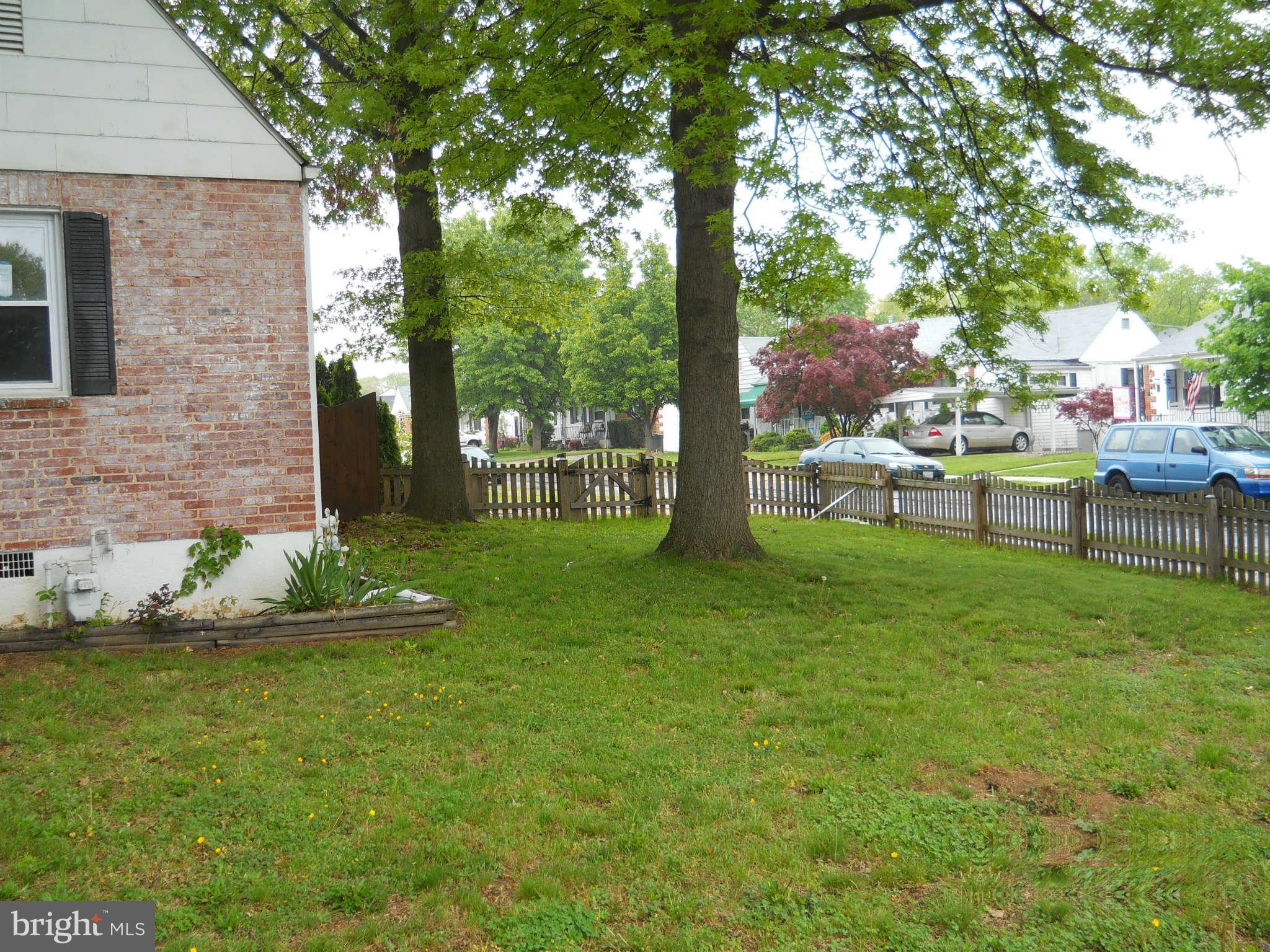 401 Old Home Road Baltimore, MD 21206 - Photo 18 of 18 Exterior (General)-Sideyard