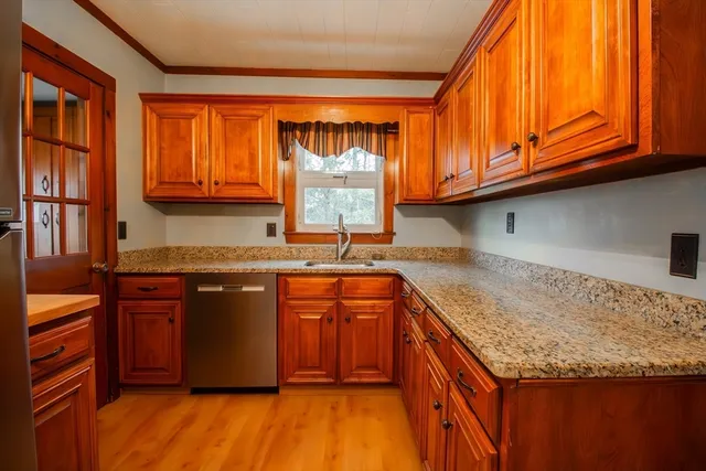 $389,000 | 25 Wyola Drive, Worcester, MA 01603