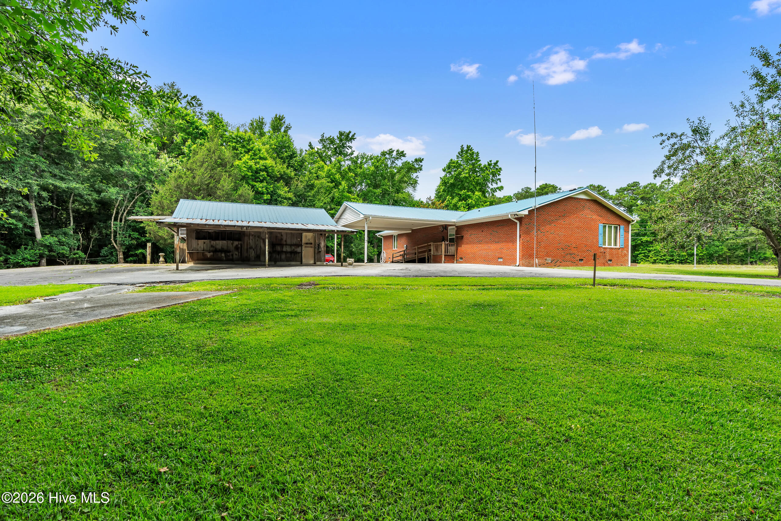 612 Parkertown Road Hubert, NC 28539 - Photo 51 of 57