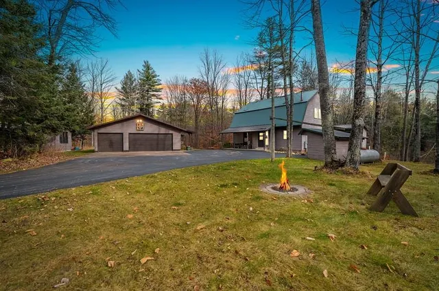 $799,900 | 14754 North McComb Lake Road, Mountain, WI 54149
