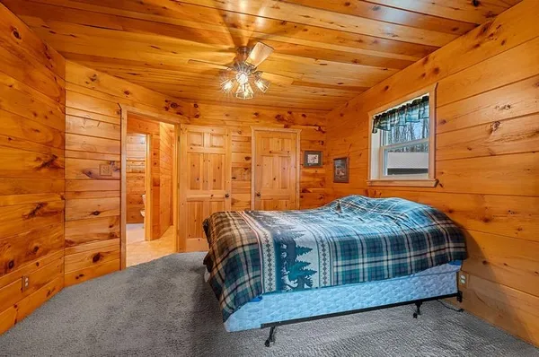 $799,900 | 14754 North McComb Lake Road, Mountain, WI 54149