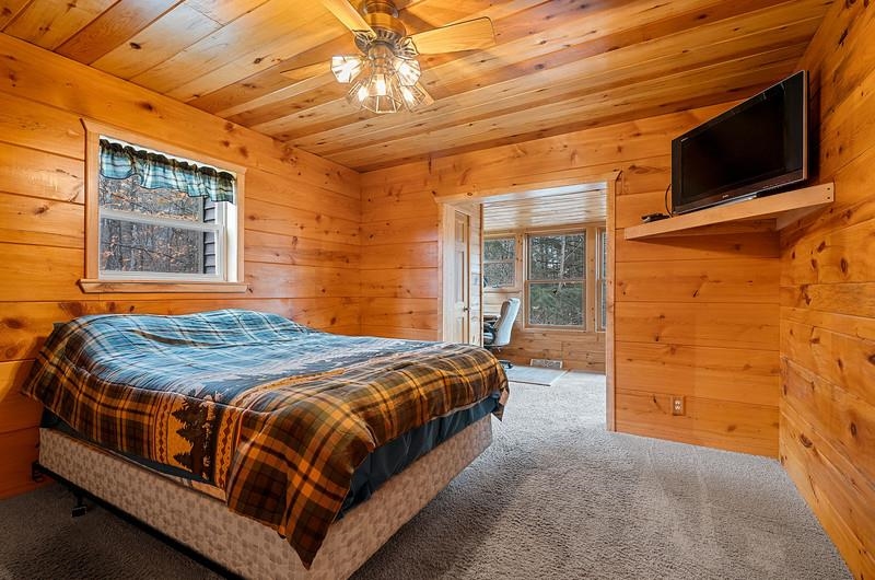 14754 North McComb Lake Road Mountain, WI 54149 - Photo 33 of 56