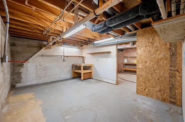 $799,900 | 14754 North McComb Lake Road, Mountain, WI 54149