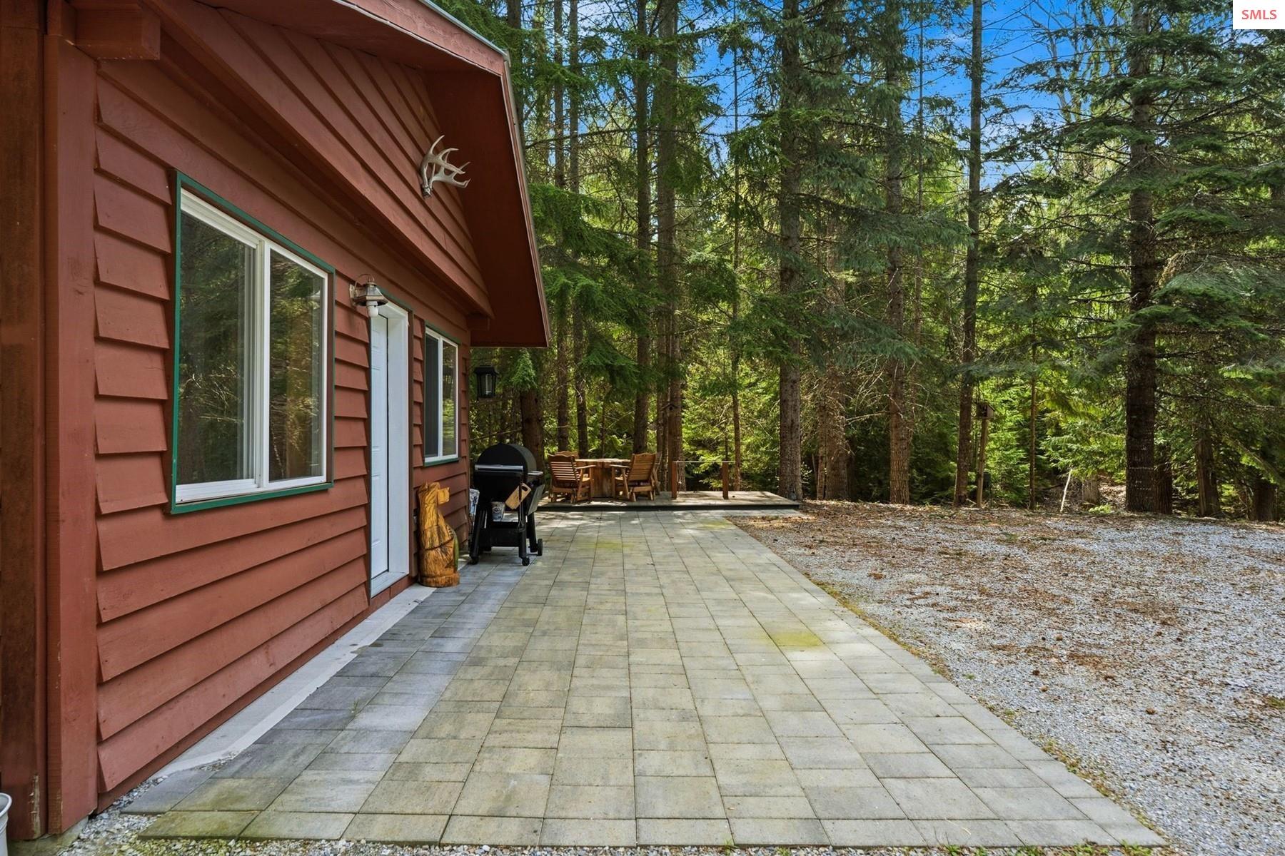 354 Fall Creek Road Naples, ID 83847 - Photo 4 of 37 Gallery Image 4