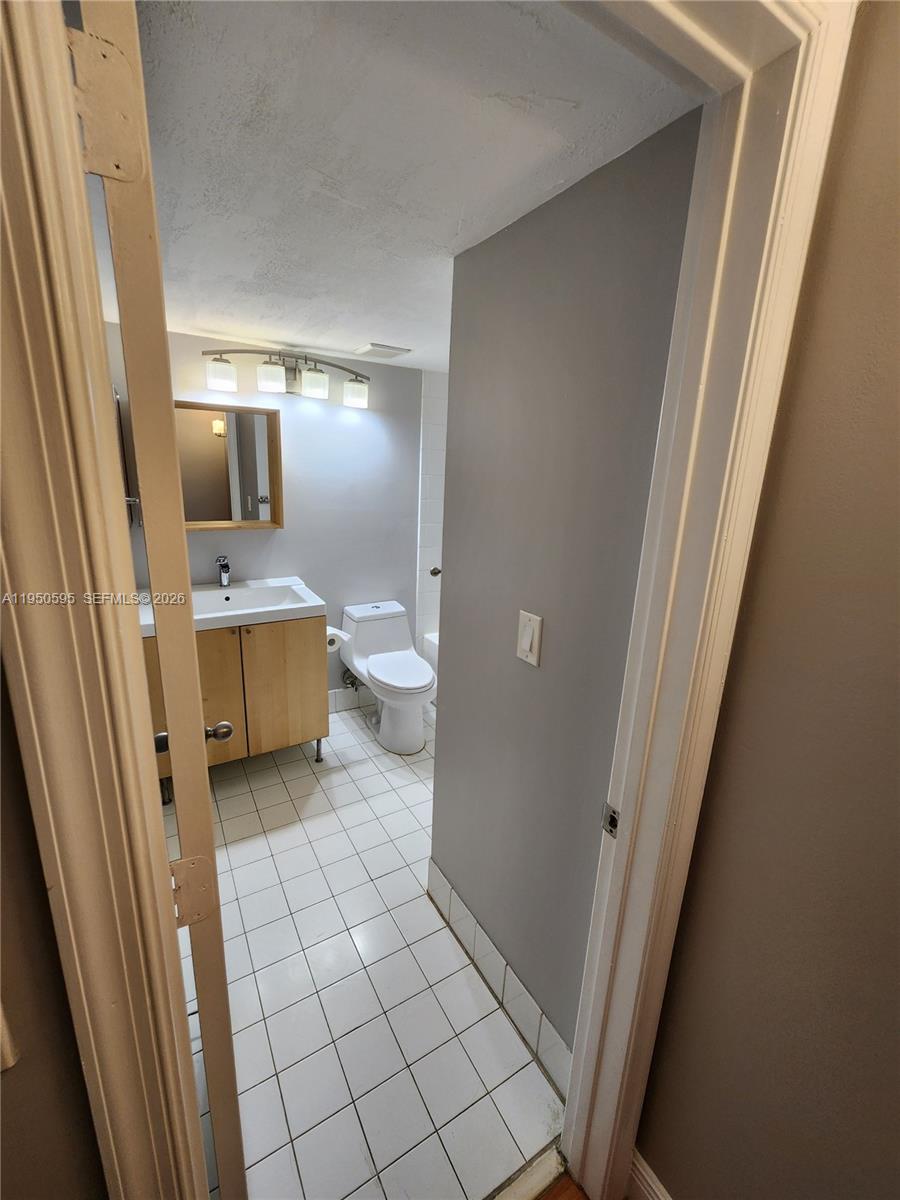 2051 Renaissance Boulevard, Unit 203 Miramar, FL 33025 - Photo 23 of 29