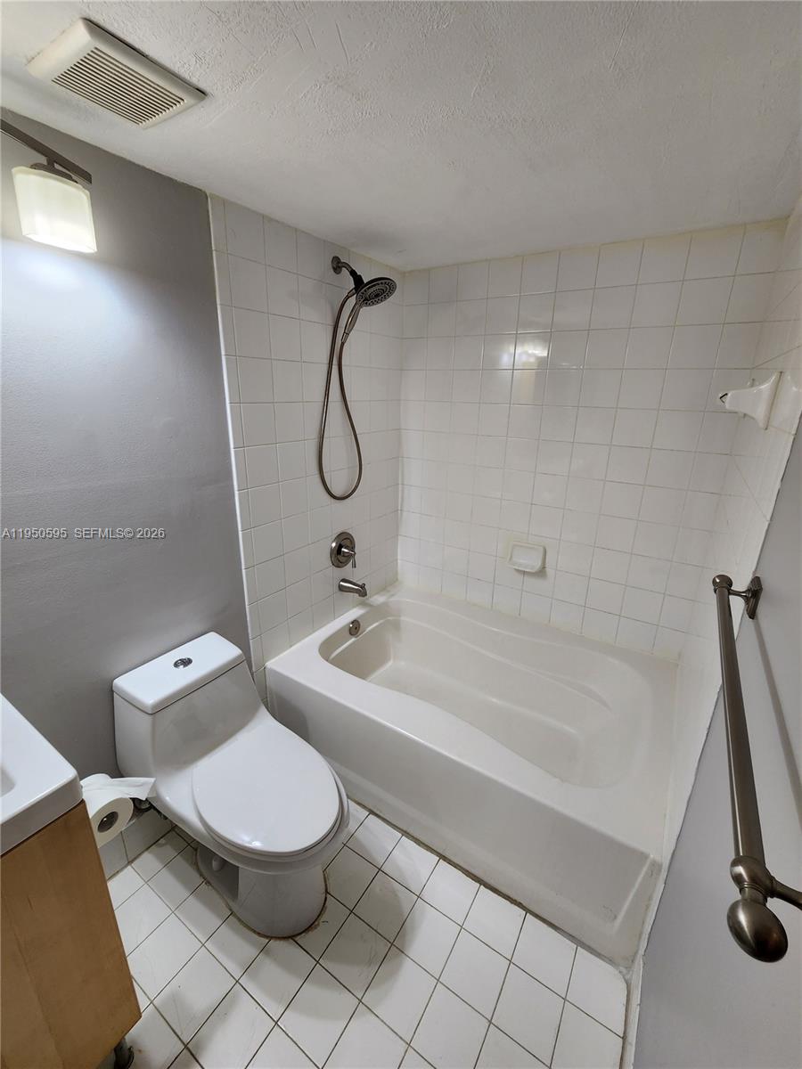 2051 Renaissance Boulevard, Unit 203 Miramar, FL 33025 - Photo 24 of 29