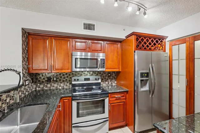 $2,680 | 2051 Renaissance Boulevard, Unit 203, Miramar, FL 33025