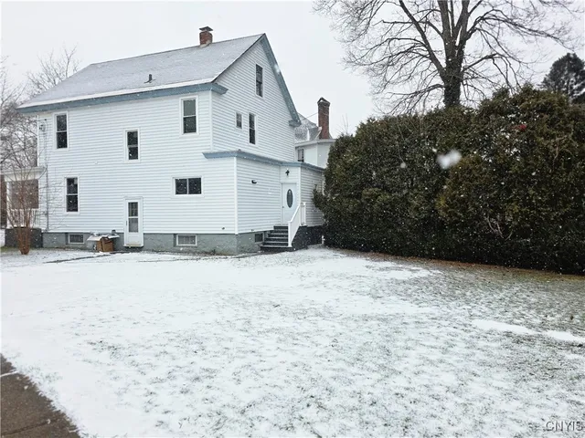 $329,900 | 7 Prospect Street, Utica, NY 13501