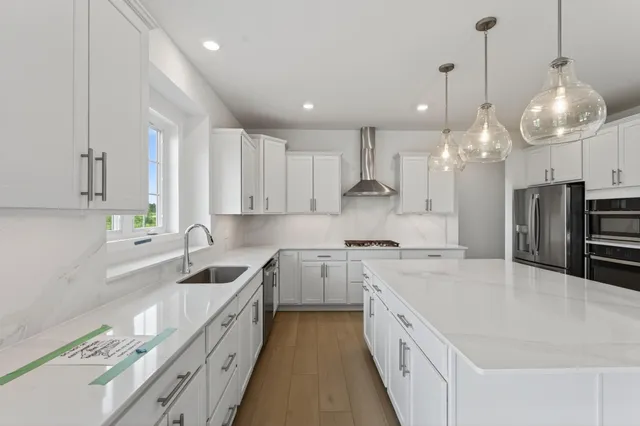 $924,670 | 15705 112th Avenue North, Dayton, MN 55369