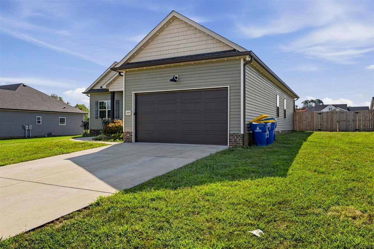 508 Fox Ridge Way Franklin, KY 42134 - Photo 2 of 51 Gallery Image 2