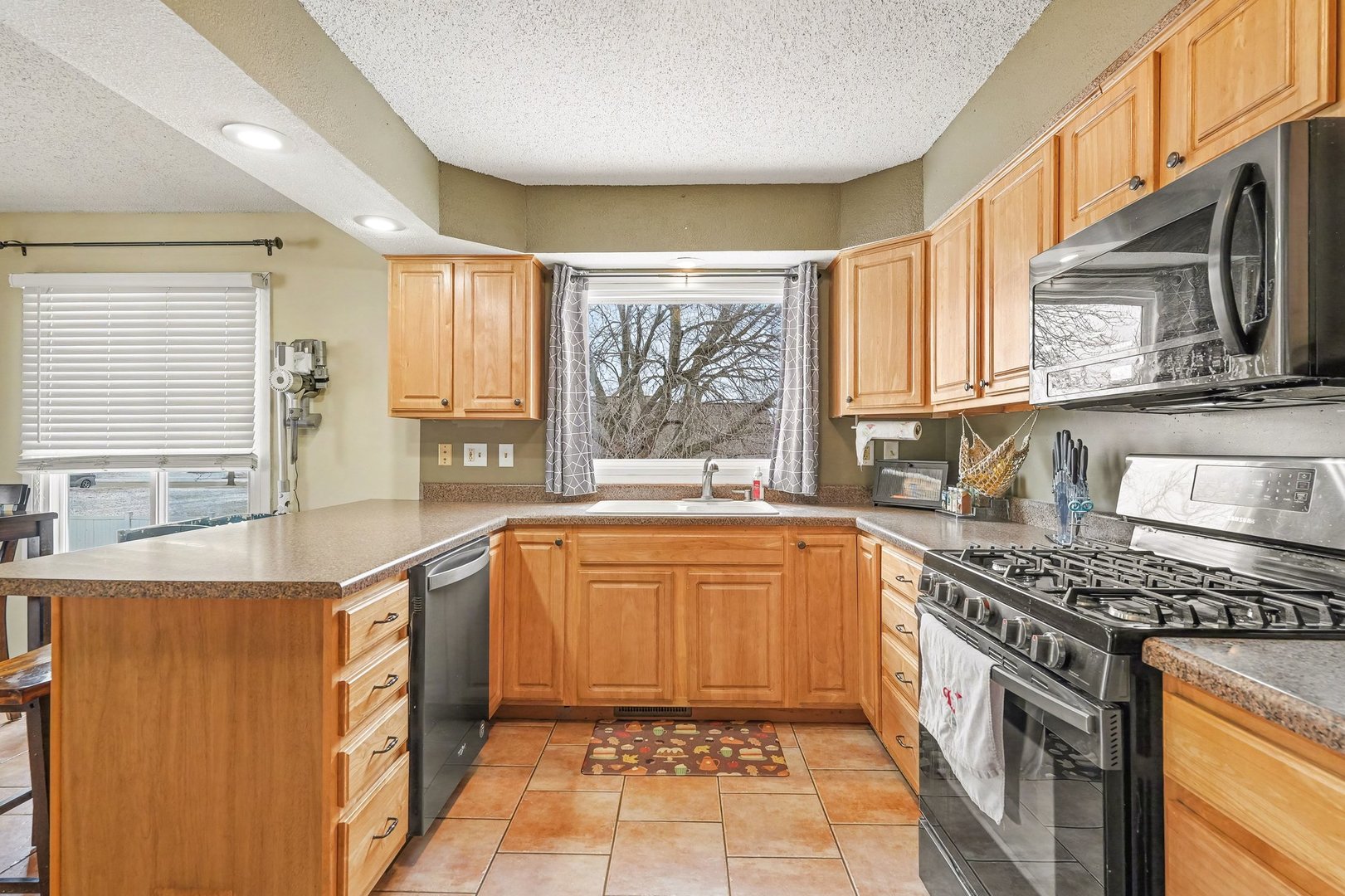 25327 West Reed Street Channahon, IL 60410 - Photo 8 of 31