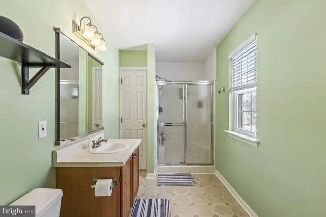 $375,000 | 113 Lee Street, Stewartstown, PA 17363