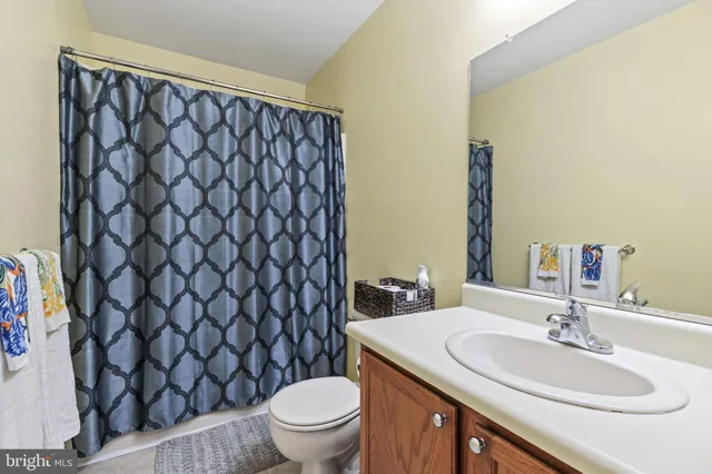 $375,000 | 113 Lee Street, Stewartstown, PA 17363