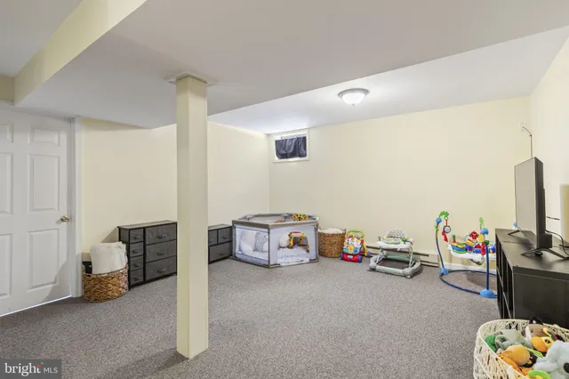 $375,000 | 113 Lee Street, Stewartstown, PA 17363