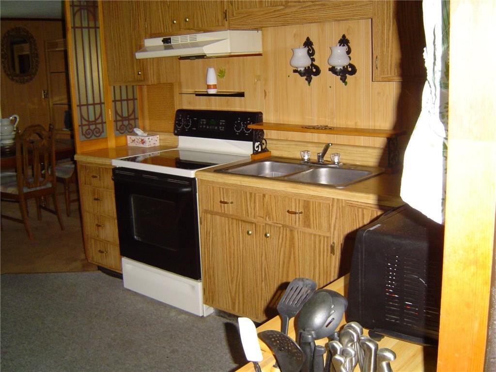 15 Jonathan Road Gorham, ME 04038 - Photo 3 of 20 Photo