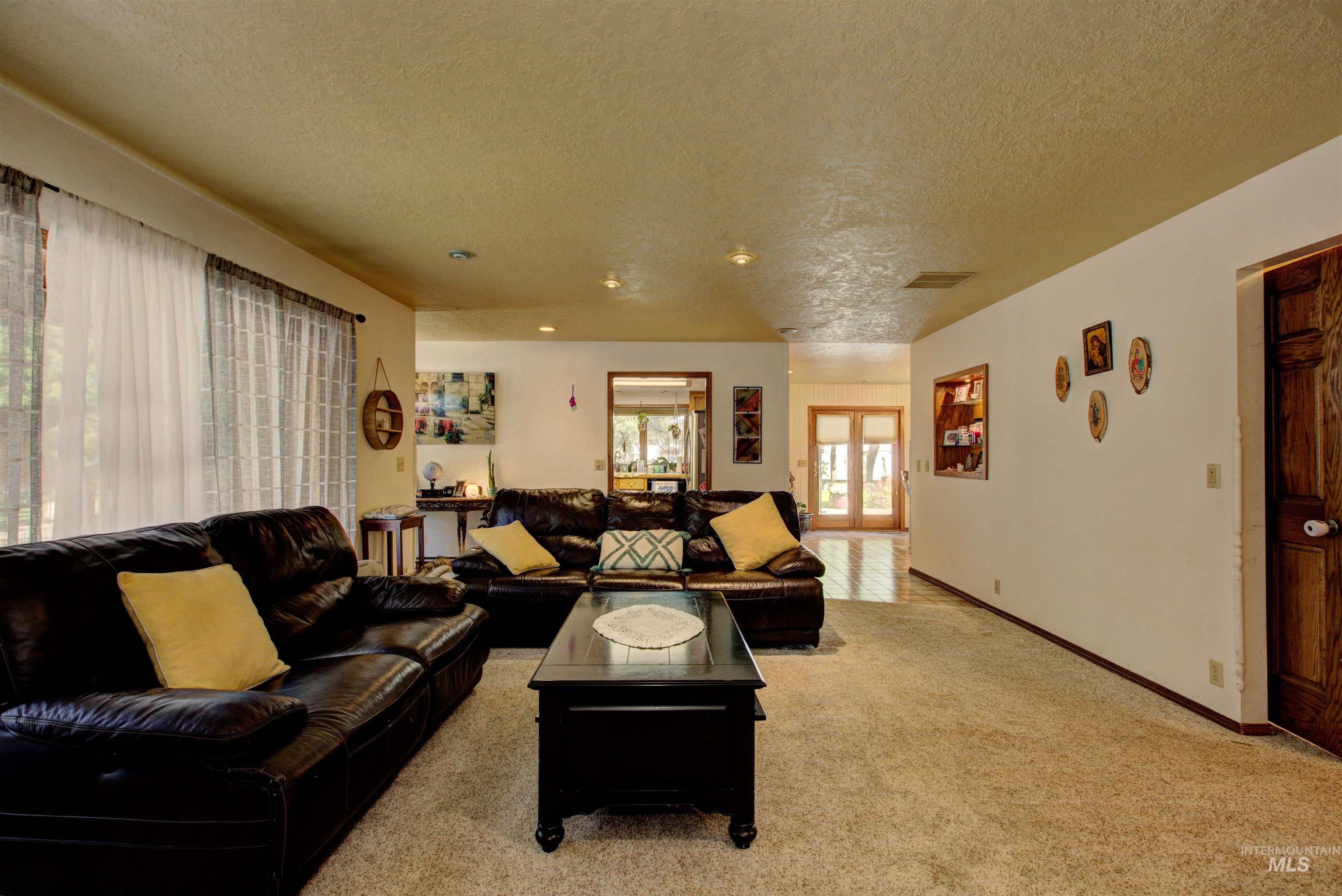 150 East Hubbard Road Kuna, ID 83634 - Photo 15 of 32