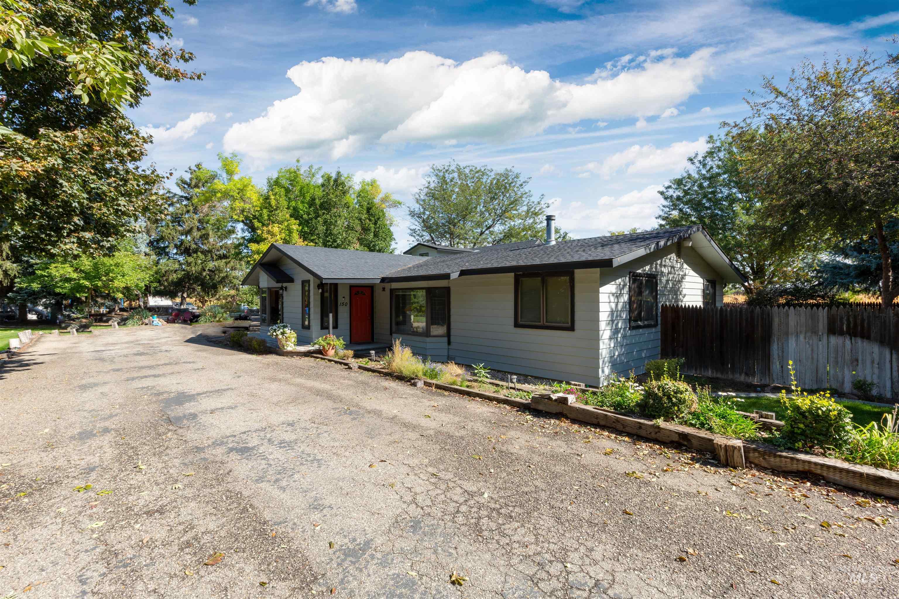 150 East Hubbard Road Kuna, ID 83634 - Photo 3 of 32