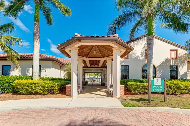 $375,000 | 23528 Awabuki Drive, Unit 101, Venice, FL 34293