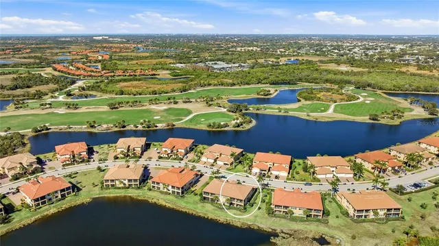 $375,000 | 23528 Awabuki Drive, Unit 101, Venice, FL 34293