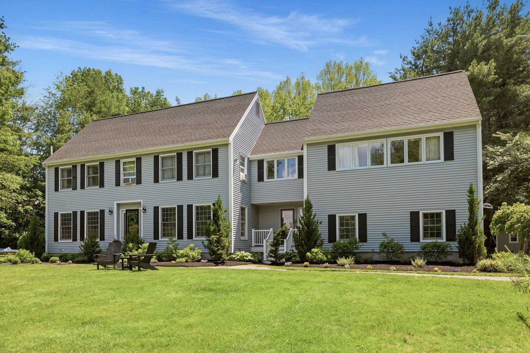 108 Tidewater Farm Road Stratham, NH 03885 - Photo 2 of 38