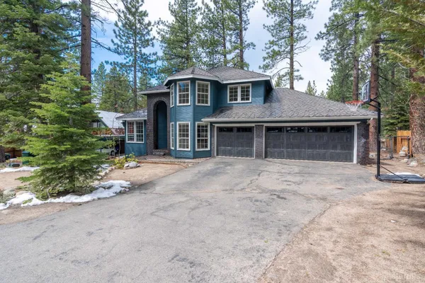 $1,149,000 | 1897 Talbot Place, South Lake Tahoe, CA 96150