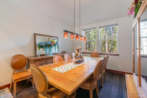 $1,149,000 | 1897 Talbot Place, South Lake Tahoe, CA 96150