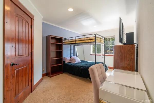 $1,149,000 | 1897 Talbot Place, South Lake Tahoe, CA 96150