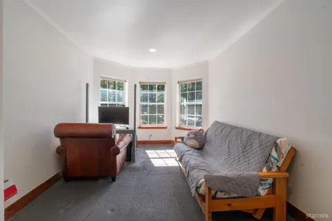 $1,149,000 | 1897 Talbot Place, South Lake Tahoe, CA 96150