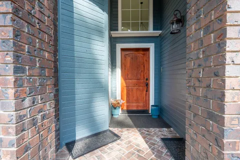 $1,149,000 | 1897 Talbot Place, South Lake Tahoe, CA 96150