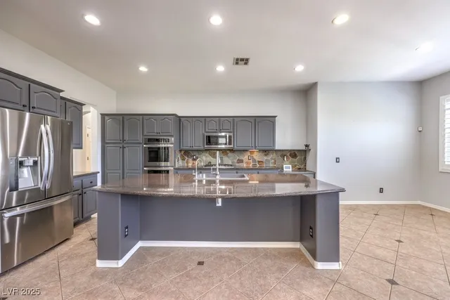 $5,295 | 3212 Wisteria Tree Street, Las Vegas, NV 89135