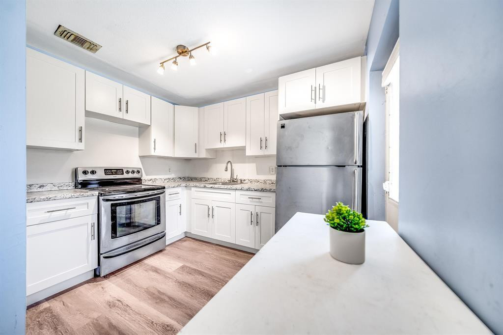 260 Northwest 19th Street, Unit 28 Boca Raton, FL 33432 - Photo 1 of 26 Photo 1