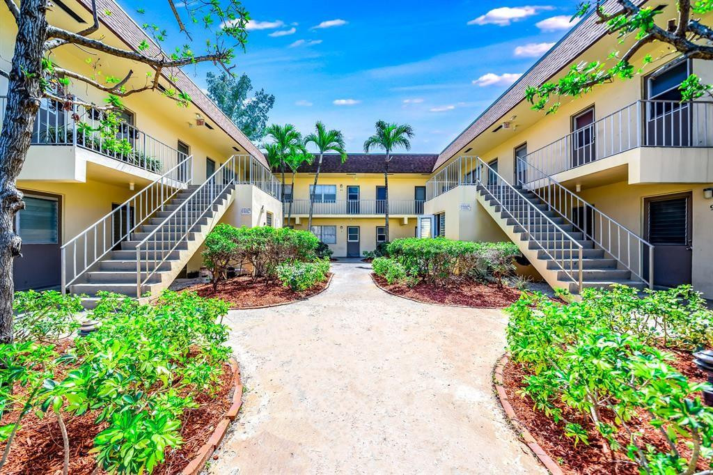 260 Northwest 19th Street, Unit 28 Boca Raton, FL 33432 - Photo 6 of 26 Photo 6