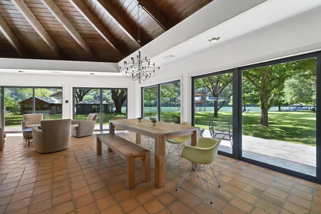 $5,100,000 | 2401 Manana Street, Austin, TX 78730