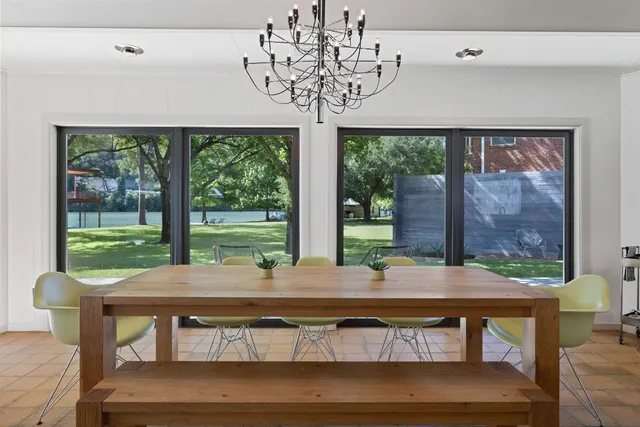 $5,100,000 | 2401 Manana Street, Austin, TX 78730