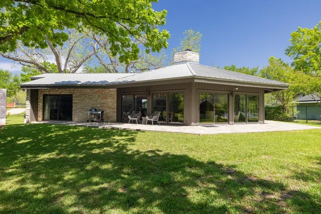 $5,100,000 | 2401 Manana Street, Austin, TX 78730