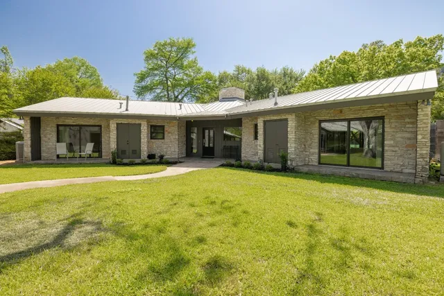 $5,100,000 | 2401 Manana Street, Austin, TX 78730