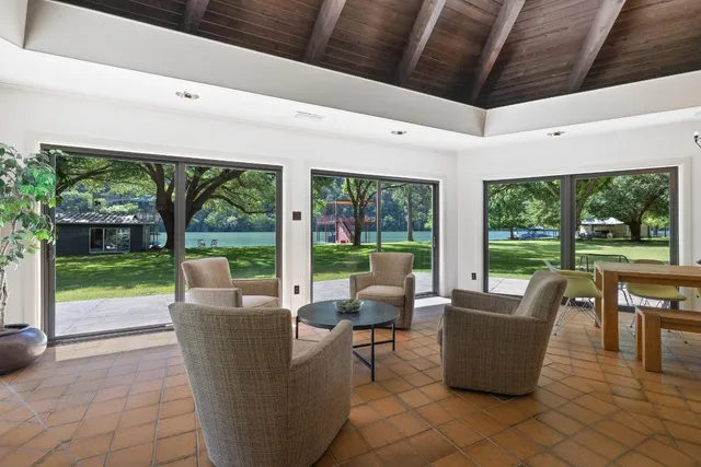 $5,100,000 | 2401 Manana Street, Austin, TX 78730